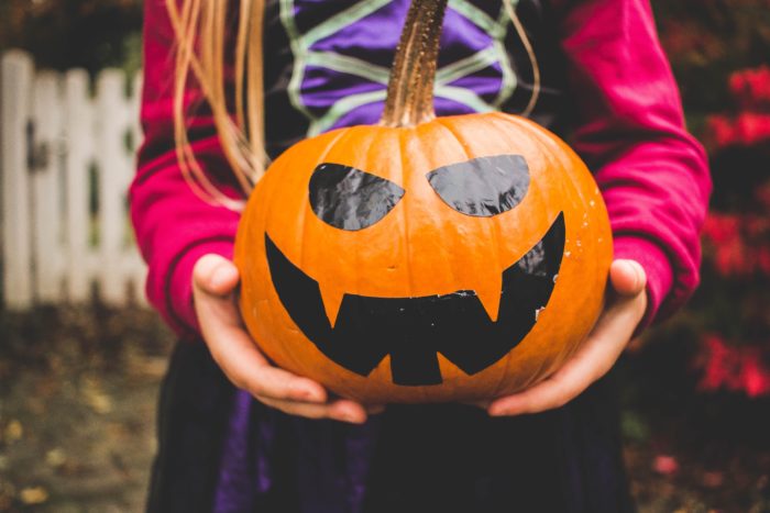 HALLOWEEN: ZOMBIE E VAMPIRI ESORCIZZANO PAURE
